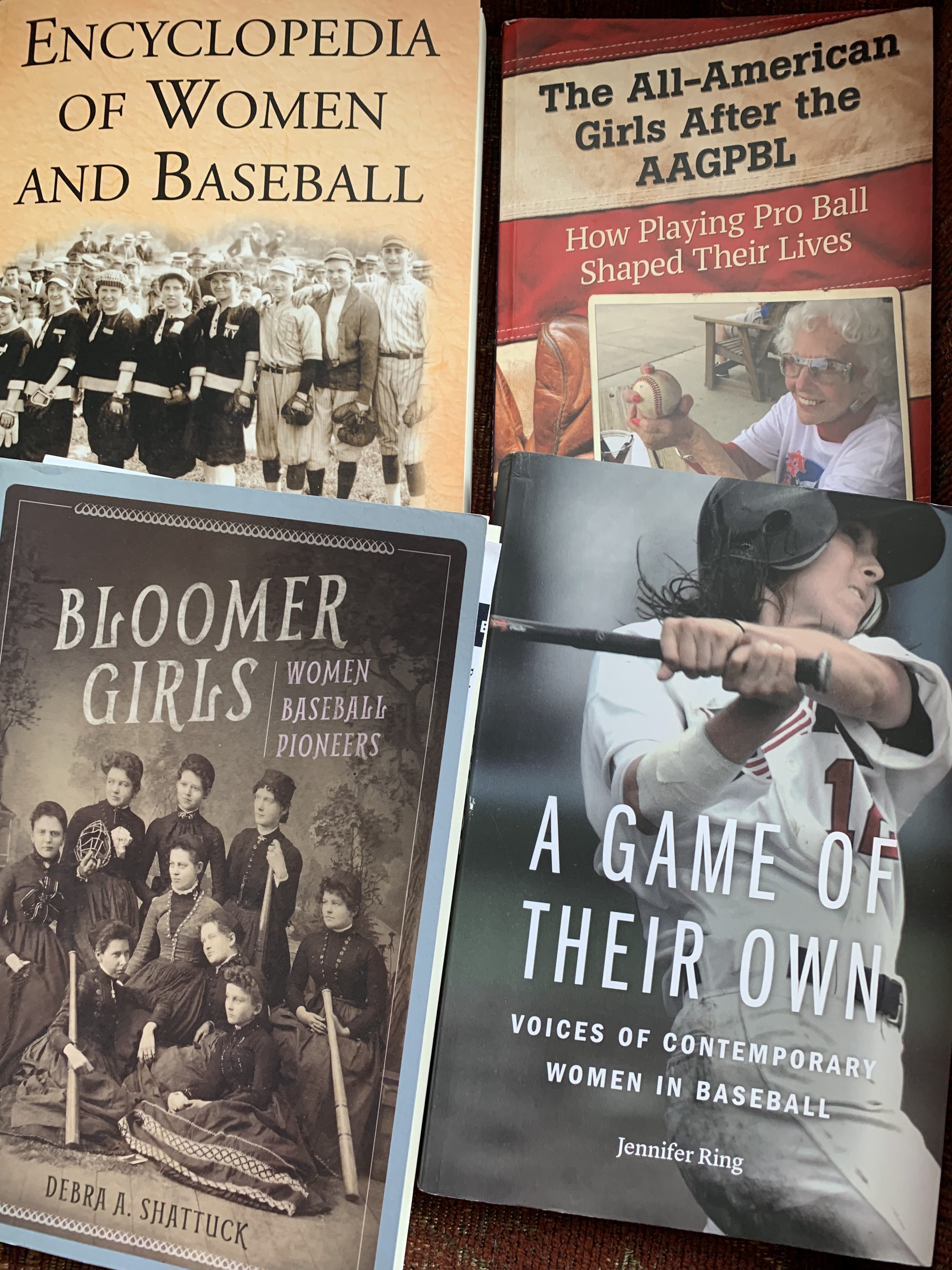 Women in Baseball – Central Illinois Gals